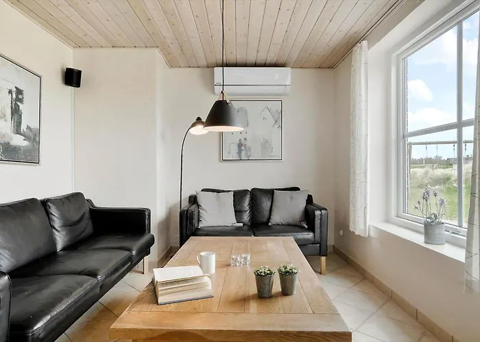 Bv177-blavand-fyrvej-60 * Blåvand